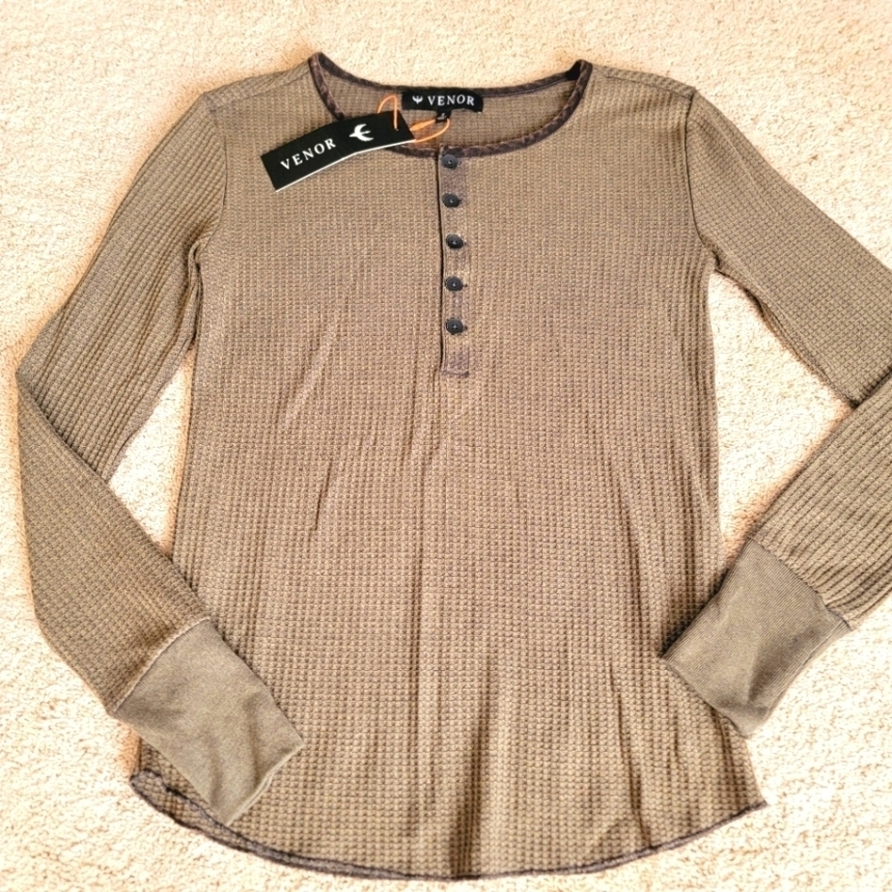 Venor Long Sleeve Waffle Knit Henley  S